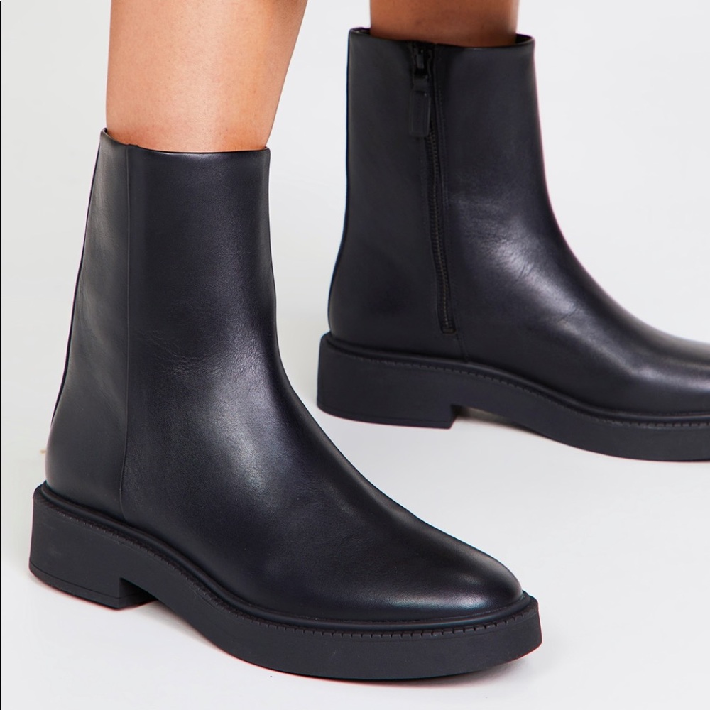 NWT Vince Katy Low leather Boots Size 7 | 1.5in Heel Ankle Boots | Black Boots